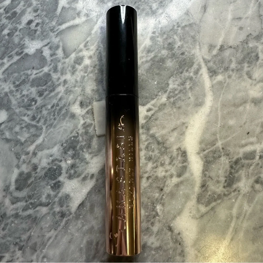 Anastasia Beverly Hills ABH Lash Brag Volumizing Mascara Black